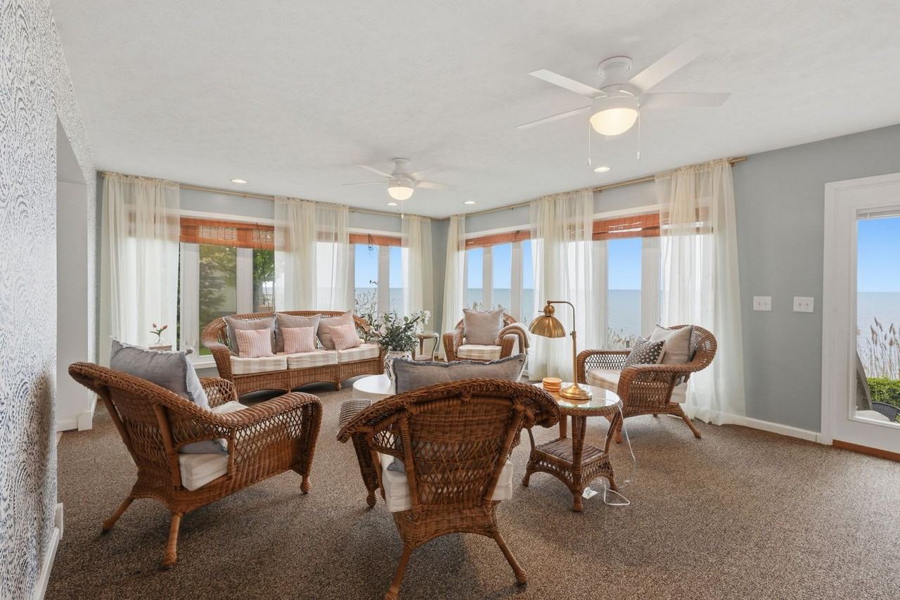 5855 Shore Dr #1593912P - Photo 3 of 50