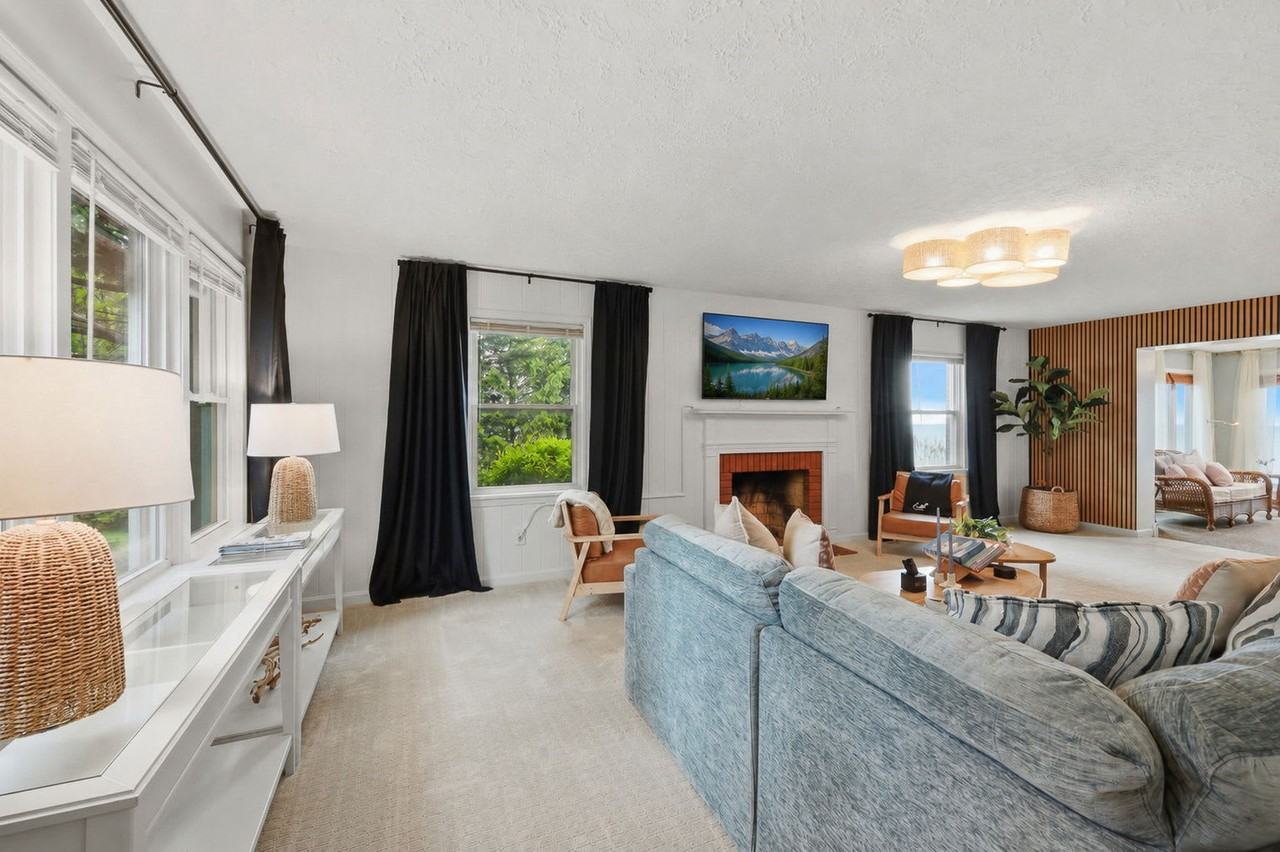 5855 Shore Dr #1593912P - Photo 4 of 50