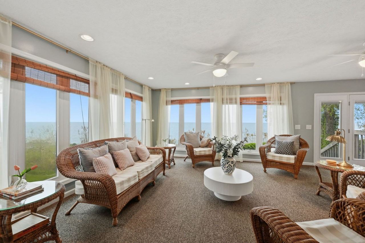 5855 Shore Dr #1593912P - Photo 7 of 50