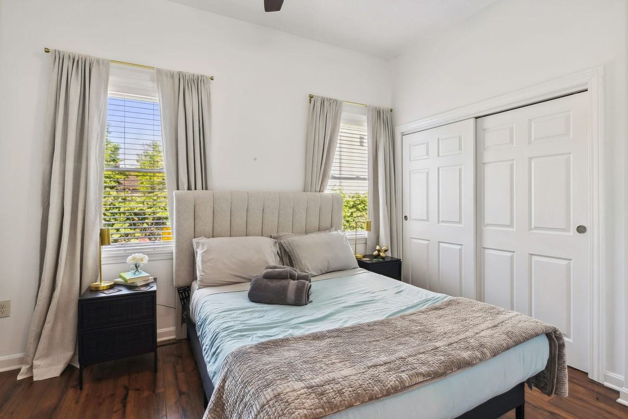 2588 W 11th St #1593915P - Photo 7 of 16
