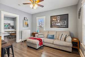 featured image of 1626 Ridgewood Ave
