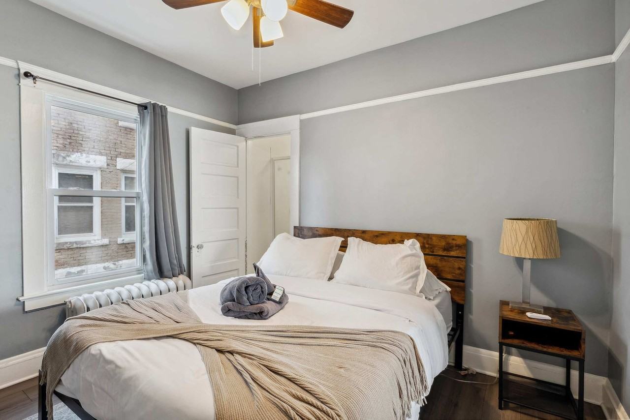 1626 Ridgewood Avenue - Photo 4 of 17