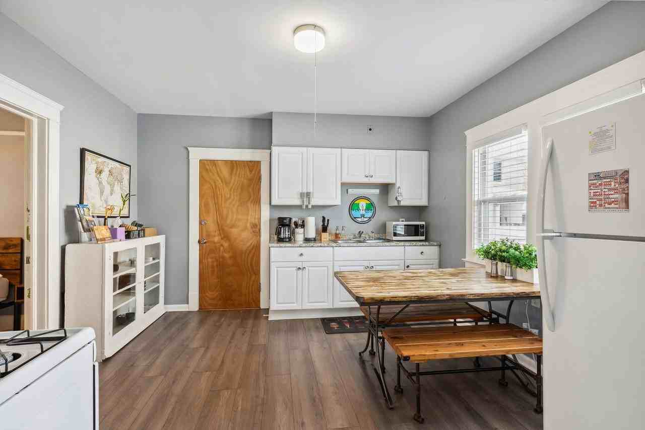 1626 Ridgewood Avenue - Photo 7 of 17