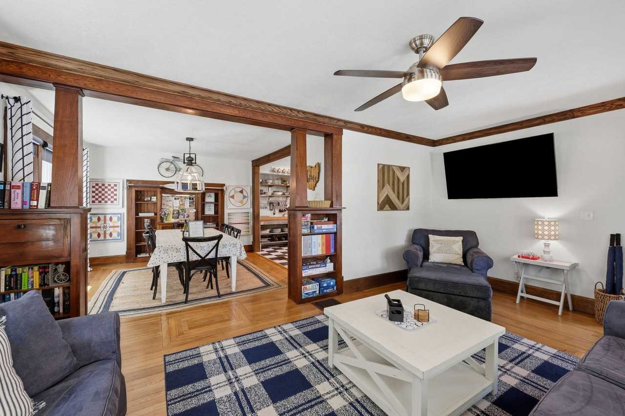 5013 New St #1593914P - Photo 2 of 50
