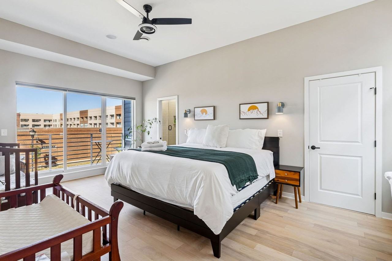 412 W Shoreline Dr #1593934P - Photo 7 of 42
