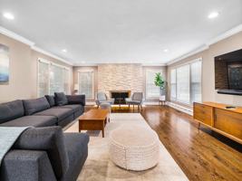 featured image of 2764 Landon Rd