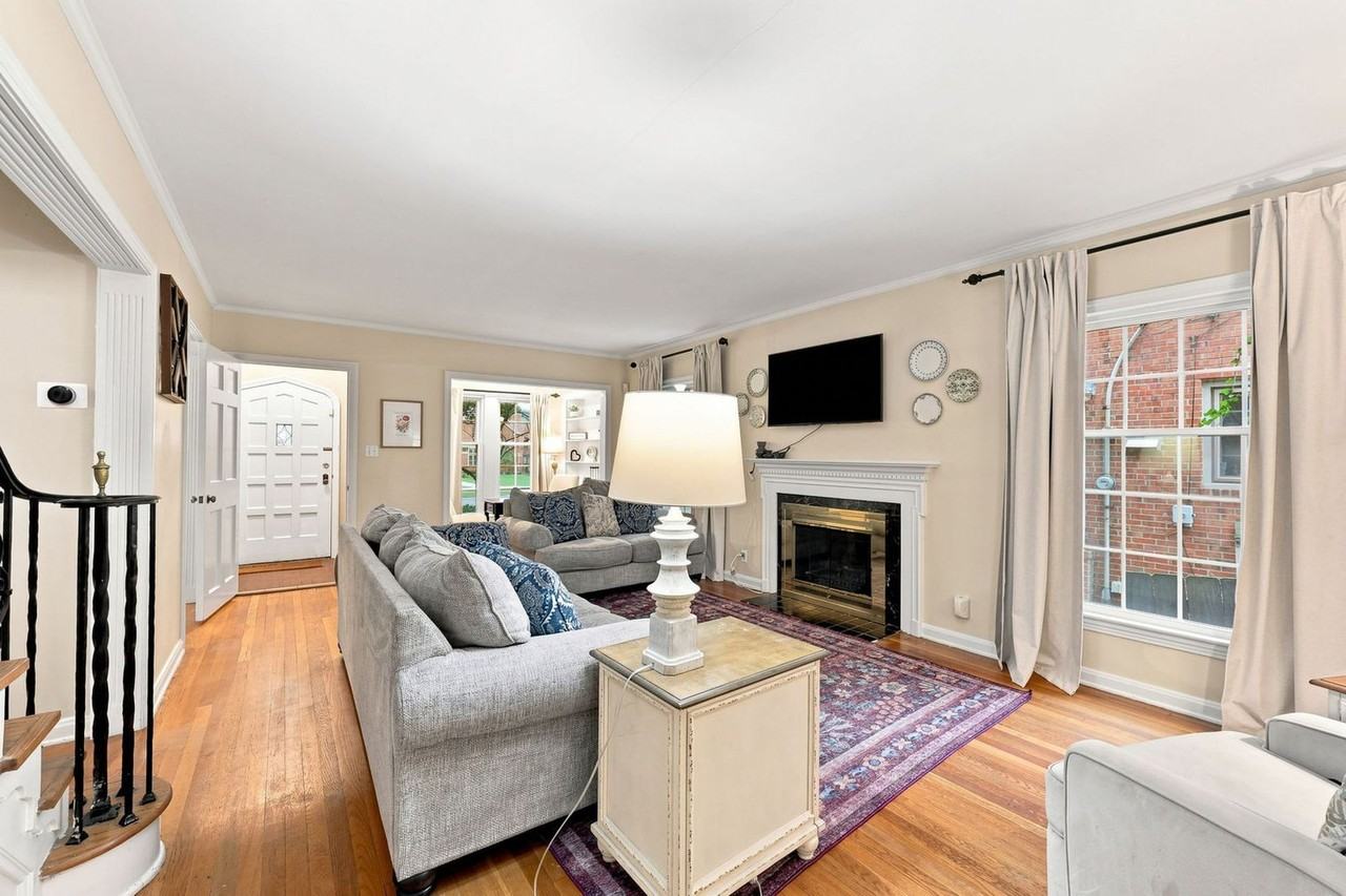 2591 University Blvd #1593942P - Photo 3 of 48