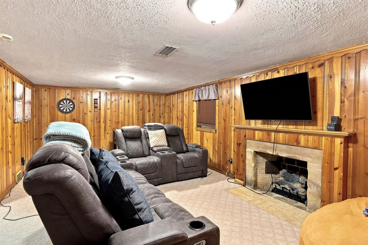 2591 University Blvd #1593942P - Photo 6 of 48
