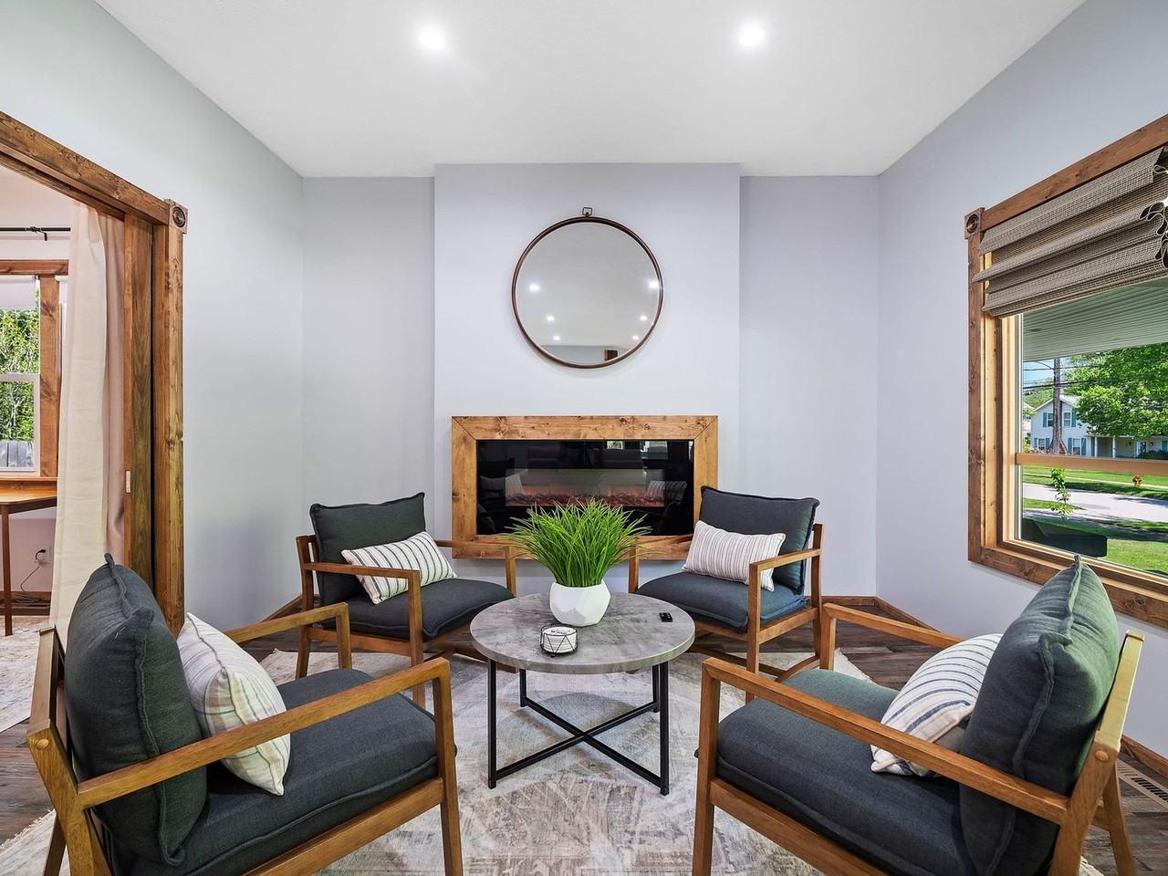 430 N Broadway #1593975P - Photo 6 of 49