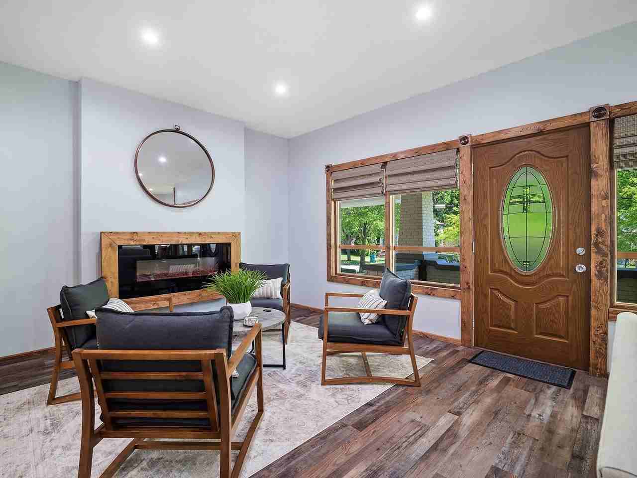 430 N Broadway #1593975P - Photo 7 of 49