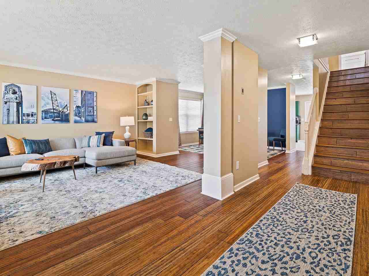 1971 E 84th St #1594015P - Photo 2 of 24