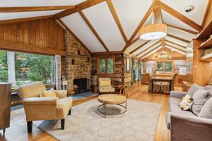 featured image of 560 Parkside Blvd