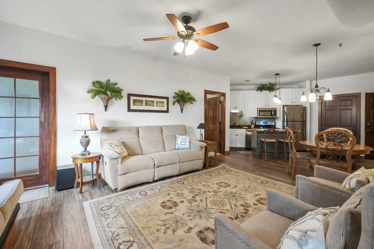 473 Cuscowilla Drive - Photo 2 of 32