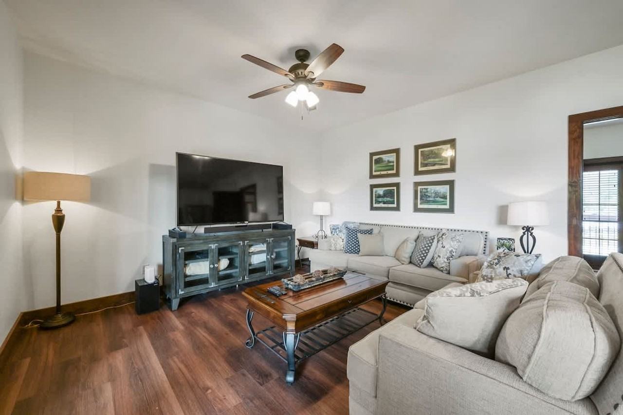 473 Cuscowilla Drive - Photo 5 of 32