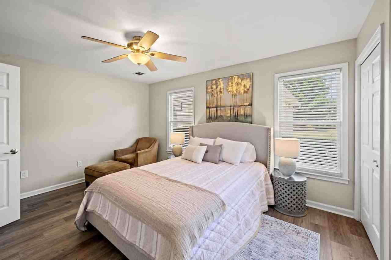 138 Lake Dr #1594585P - Photo 5 of 28