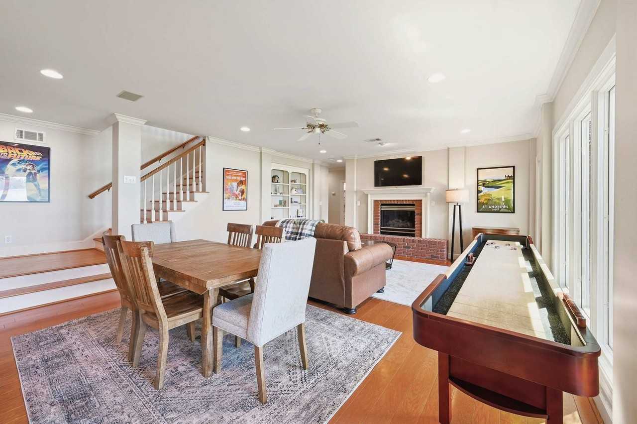 140 Winnstead Pl #1594706P - Photo 4 of 47