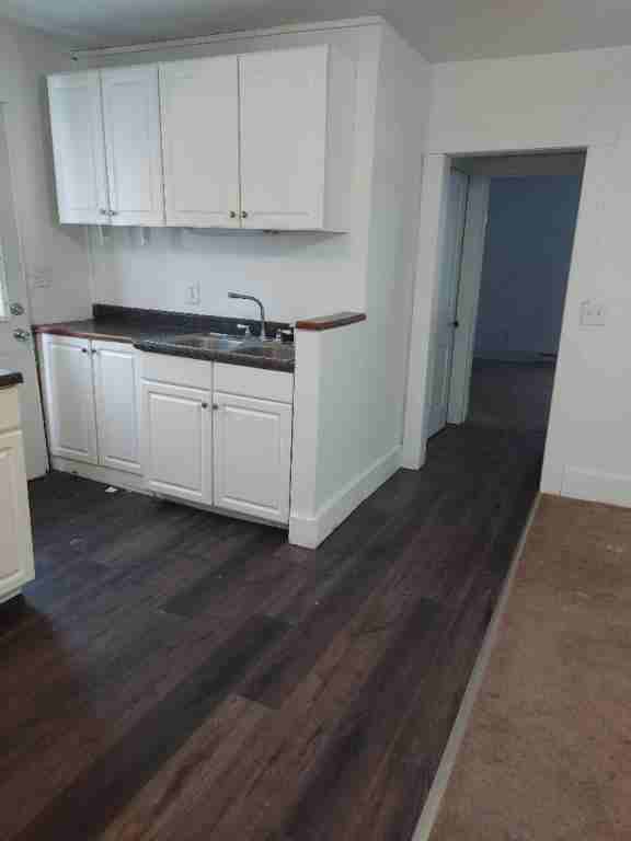 4857 N Coloma Rd - Photo 2 of 10