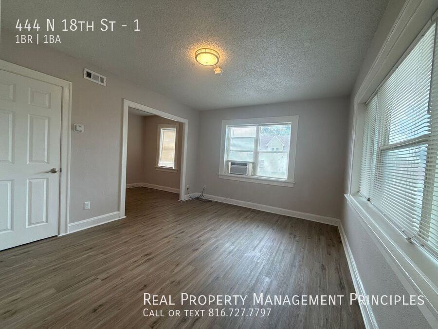 444 N 18th St #1 - Photo 2 of 8