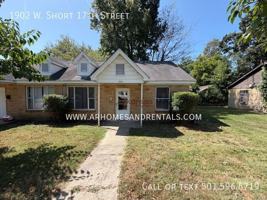 featured image of 1902 W Short 17th St