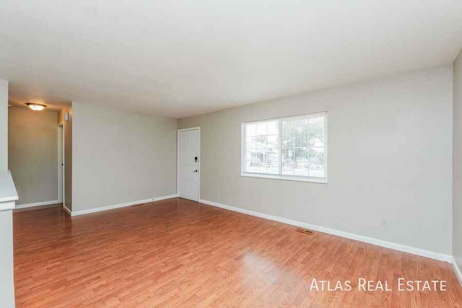7145 Red Cloud St - Photo 4 of 21