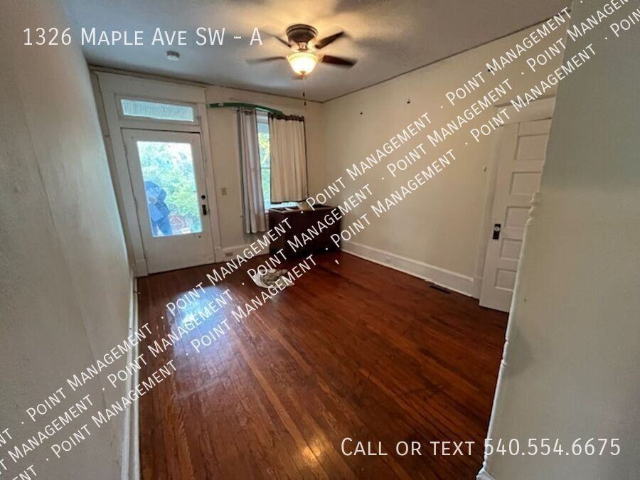 1326 Maple Ave Sw #A - Photo 3 of 5