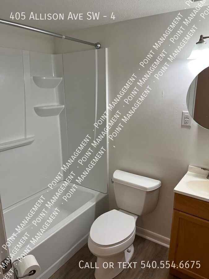 405 Allison Ave Sw #4 - Photo 7 of 8