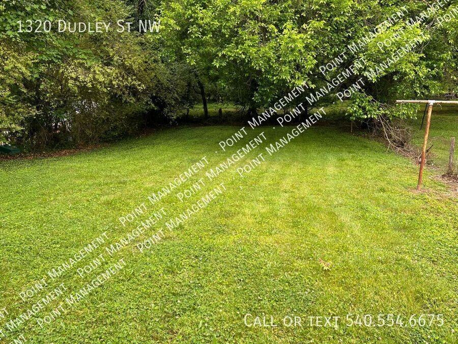 1320 Dudley St Nw - Photo 7 of 7