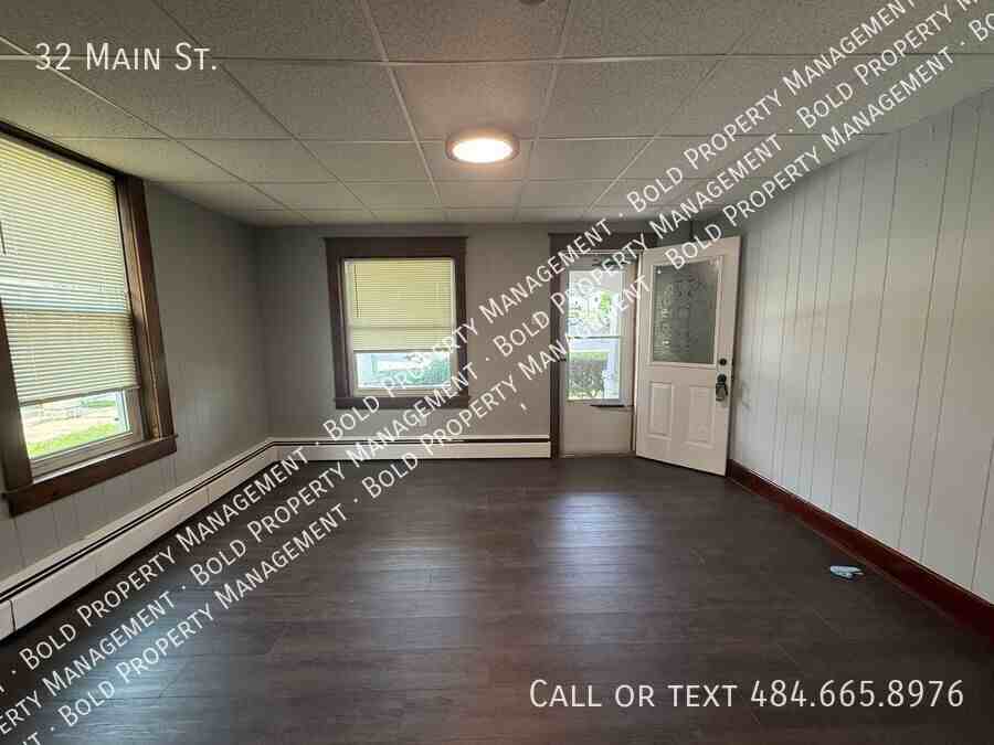 32 E Main St - Photo 5 of 16