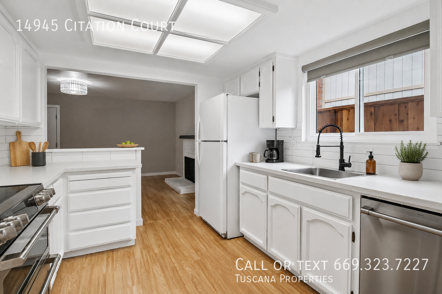 14945 Citation Ct - Photo 6 of 14