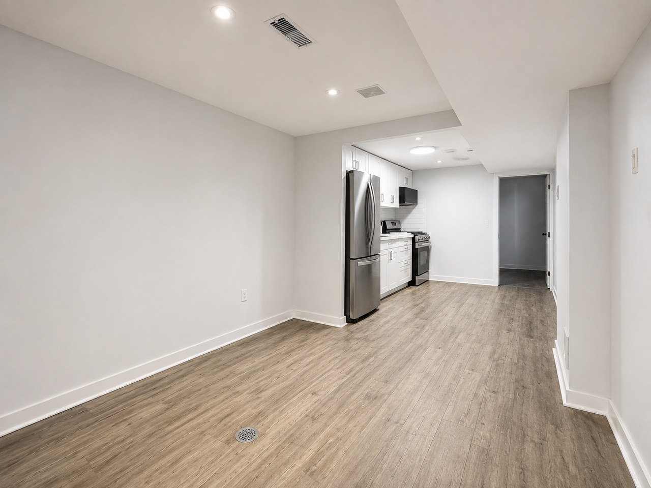 355 Dovercourt Road #B - Photo 5 of 9