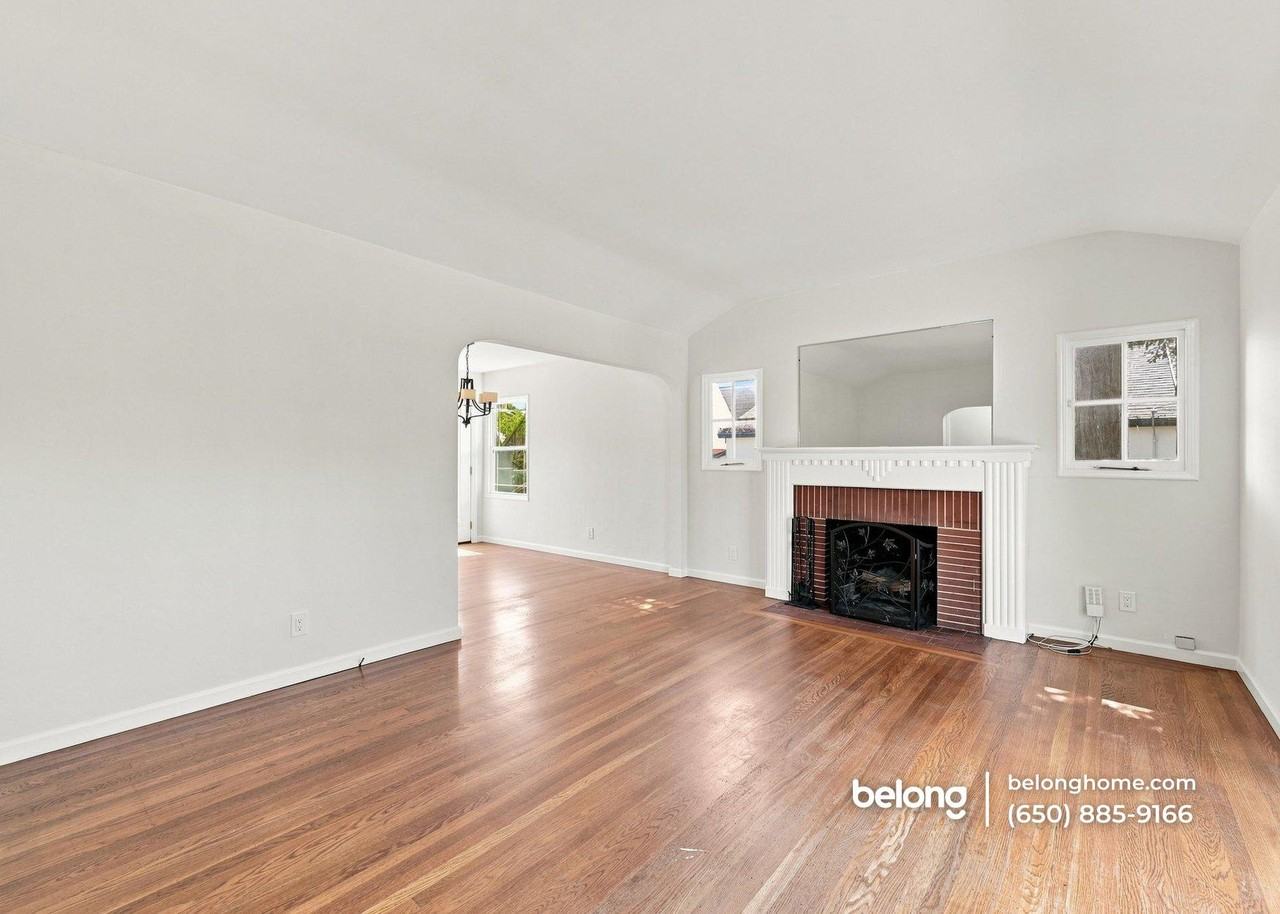 279 Bowling Green St - Photo 4 of 21
