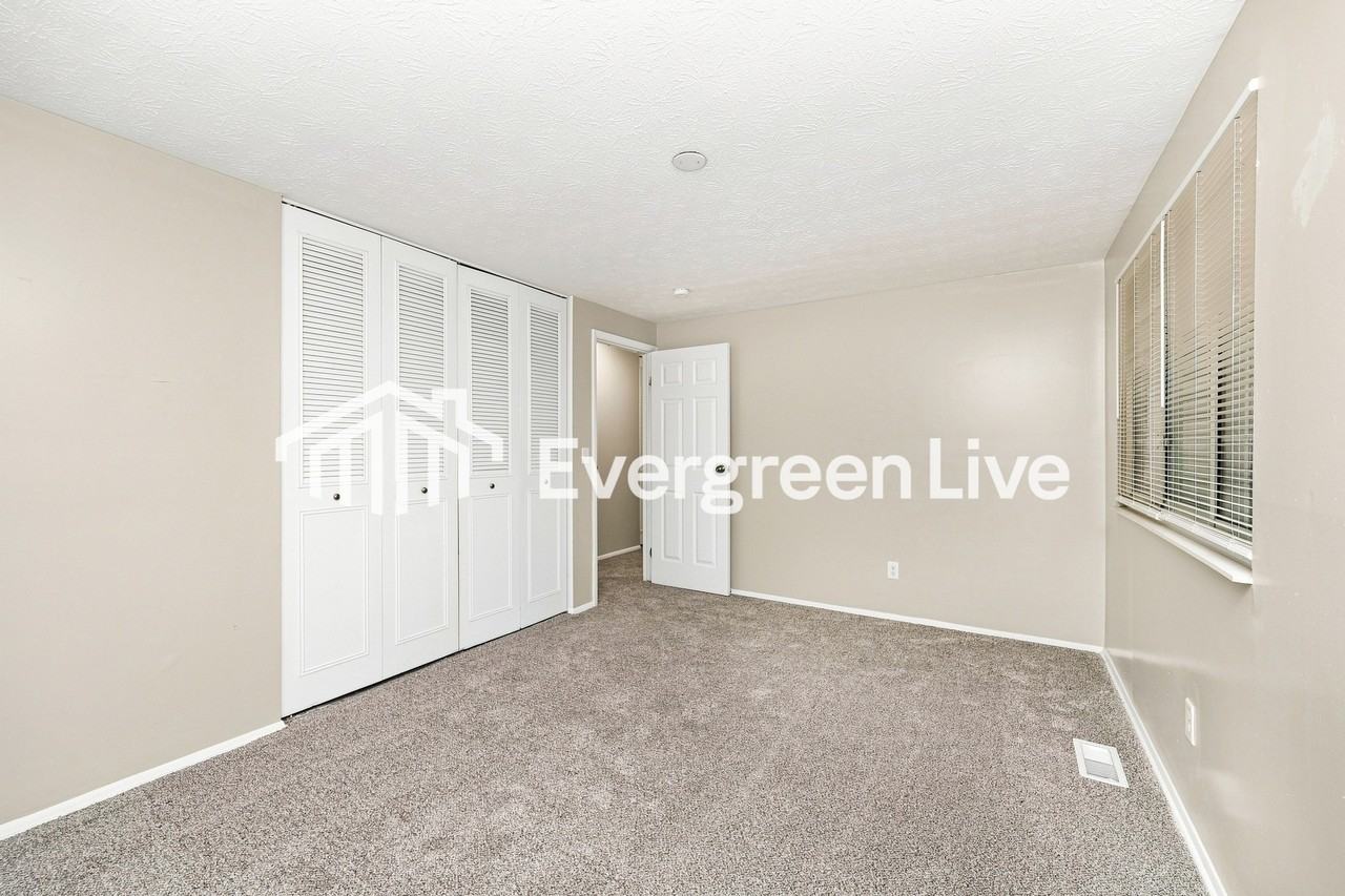 2781 Jupiter Dr - Photo 7 of 15