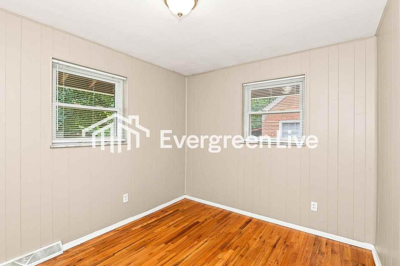9247 Coogan Dr - Photo 7 of 15