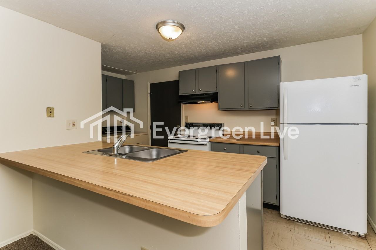 8277 Mount Mckinley Dr - Photo 7 of 15