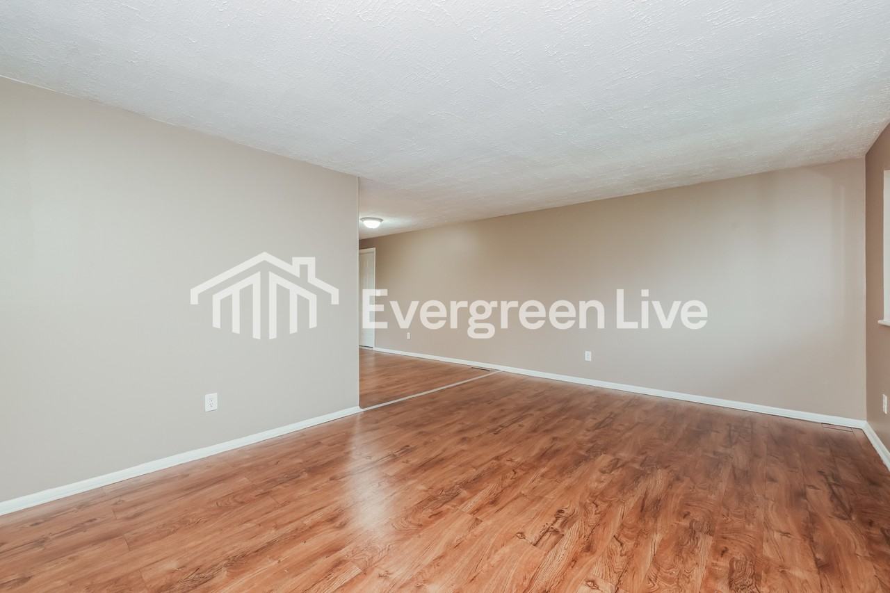 5932 Chambersburg Rd - Photo 3 of 15