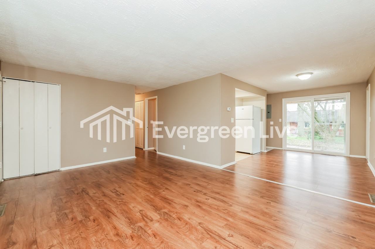 5932 Chambersburg Rd - Photo 4 of 15