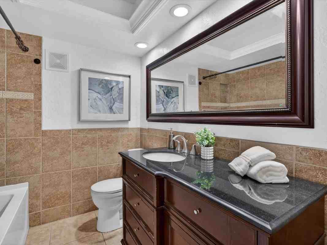 333 Cornwall Rd - Photo 2 of 8