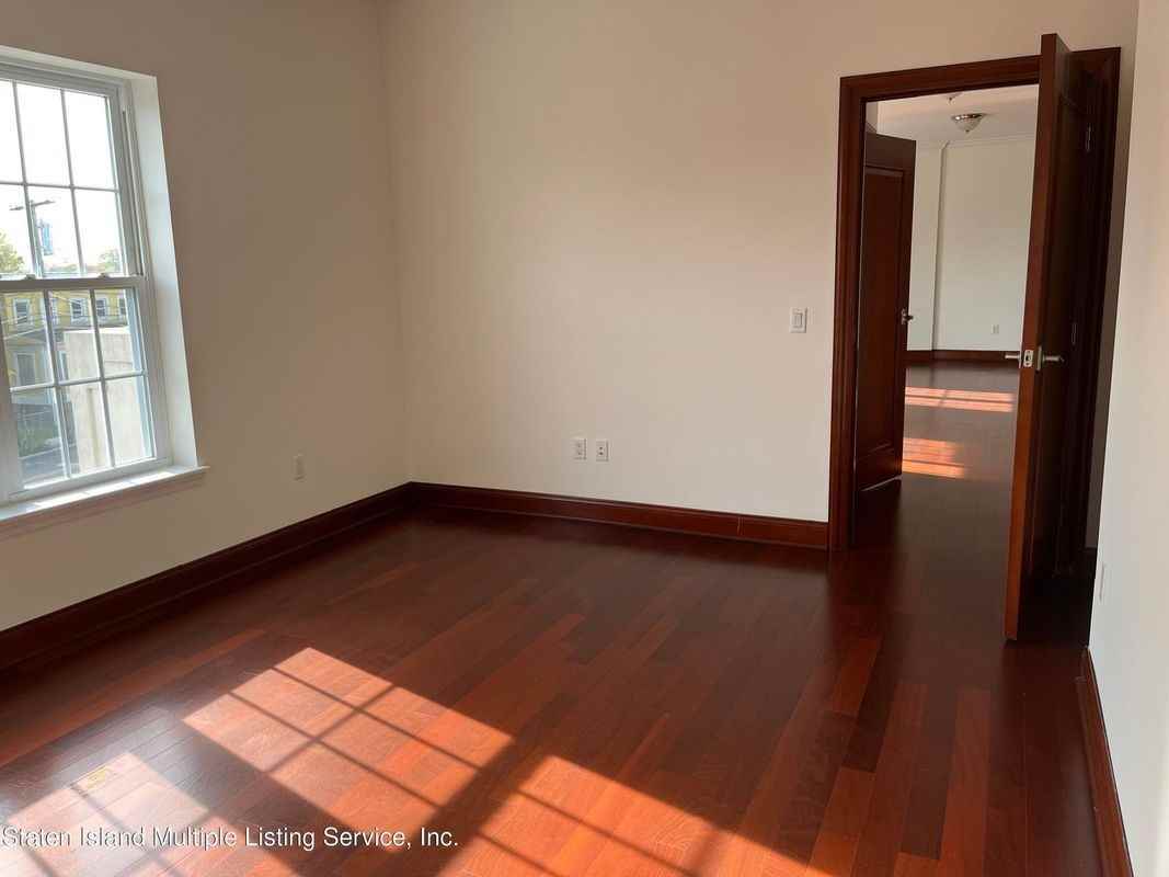 3871 Amboy Rd ##301 - Photo 6 of 16