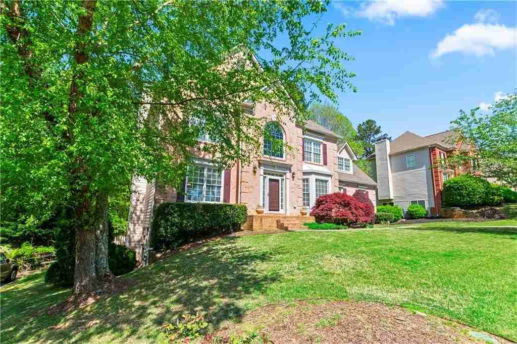 7205 Fawn Lake Dr - Photo 2 of 50