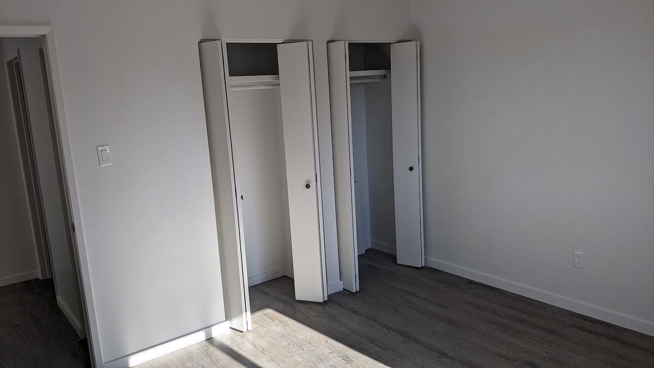 Milan Apartments - Photo 5 of 12