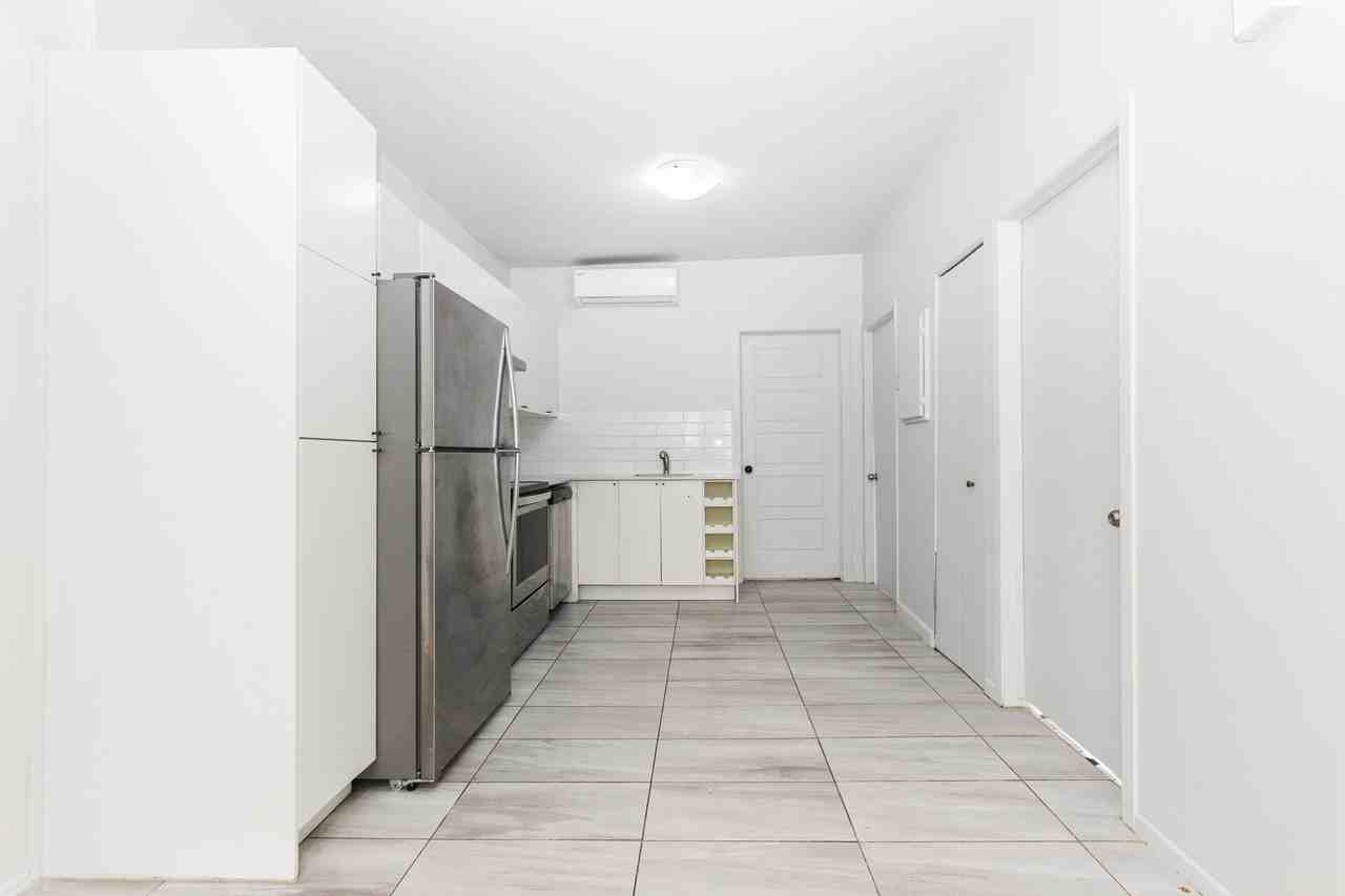 113 Av Laurier E — photo 1