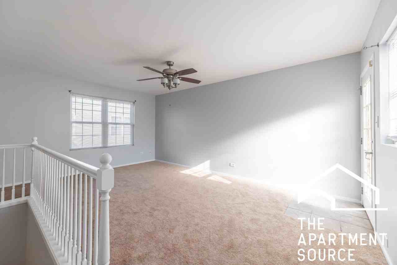 2320 W Adams St #5 - Photo 7 of 33