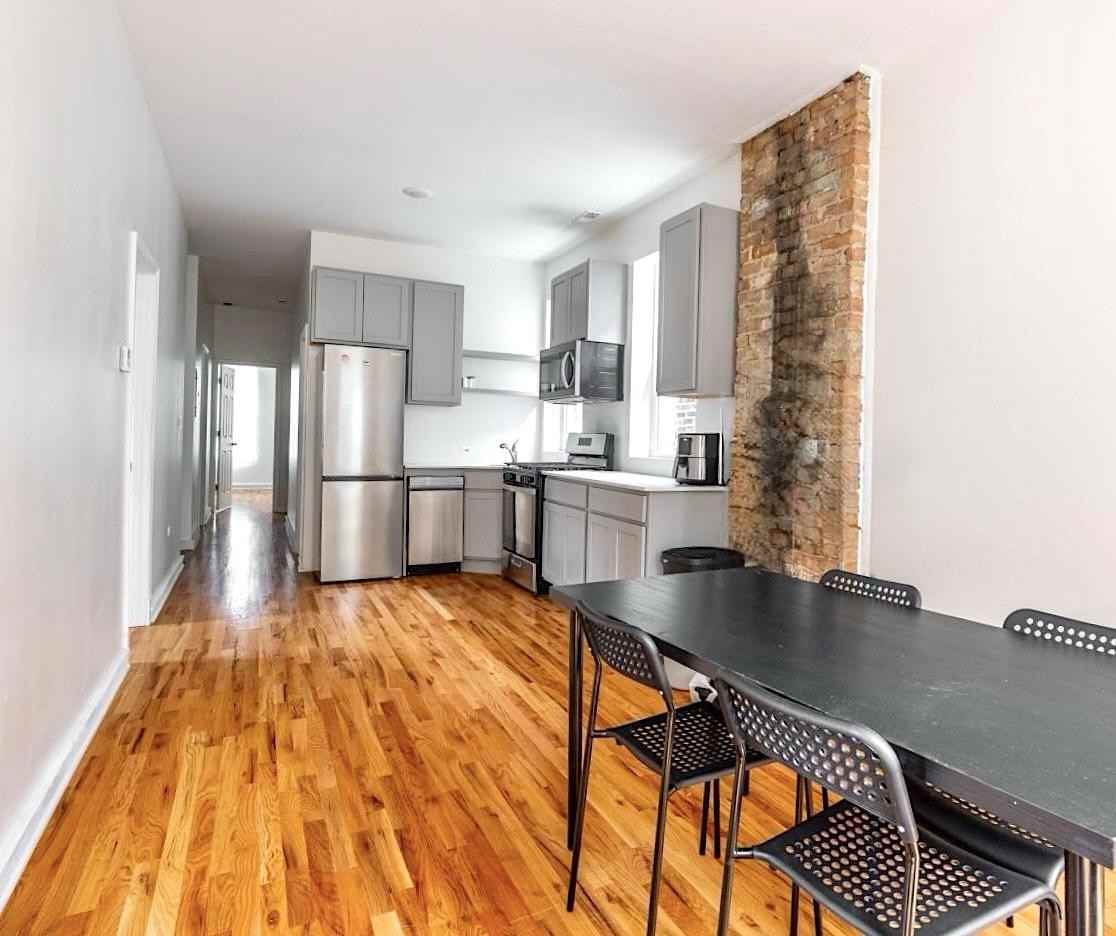 1638 W 18th Pl #2R - Photo 2 of 32