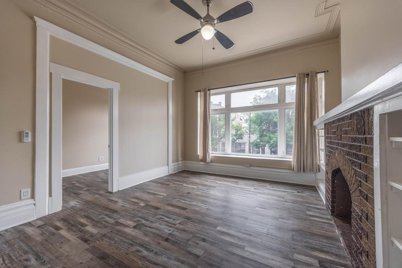 1102 N California Ave #2 - Photo 2 of 27