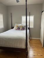 featured image of 912 E Saint Clair St #NA