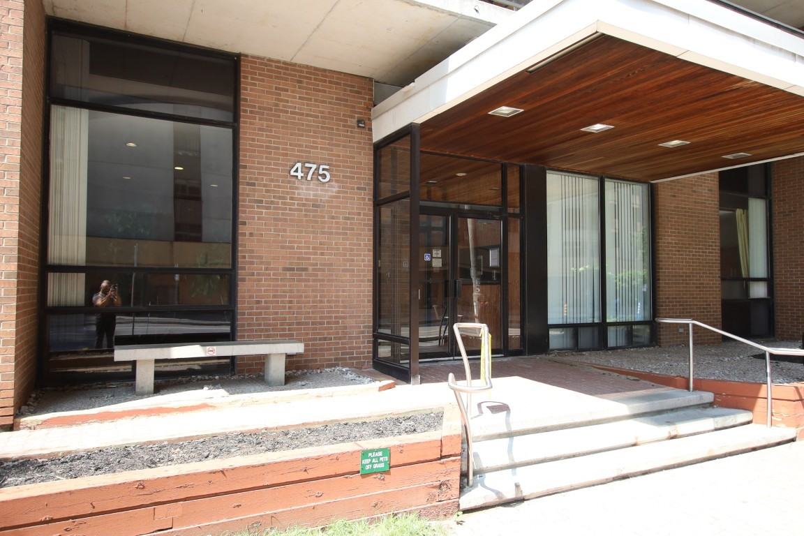 475 Laurier Ave W - Photo 2 of 13
