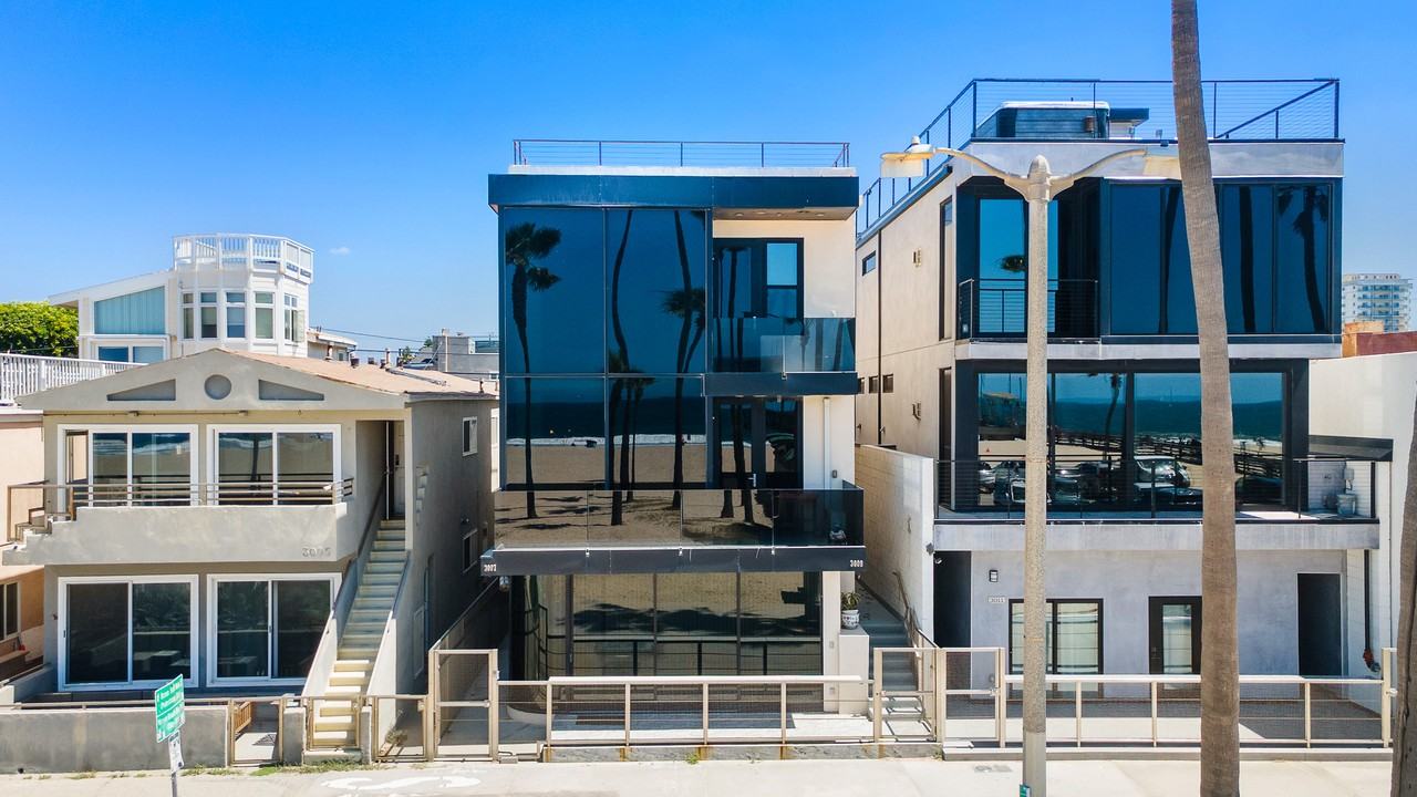 3009 Ocean Front Walk - Photo 5 of 15