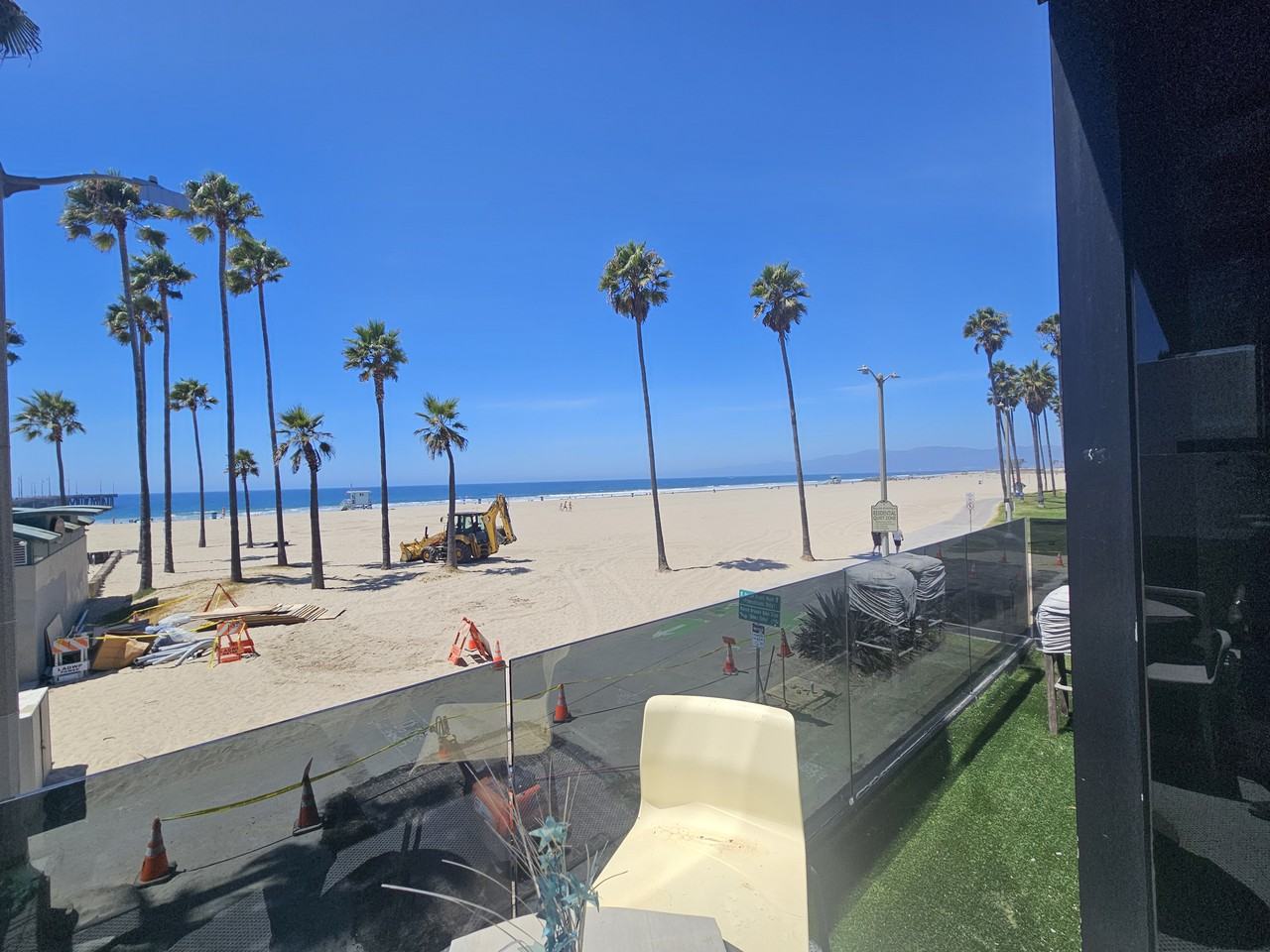 3009 Ocean Front Walk - Photo 3 of 15