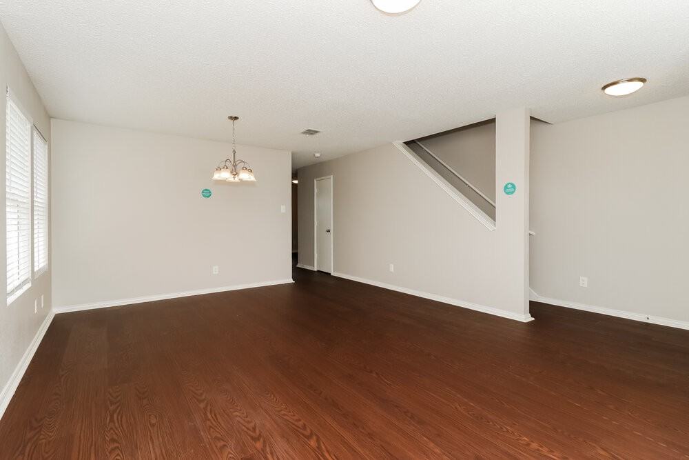 6151 Delollis Dr - Photo 6 of 17