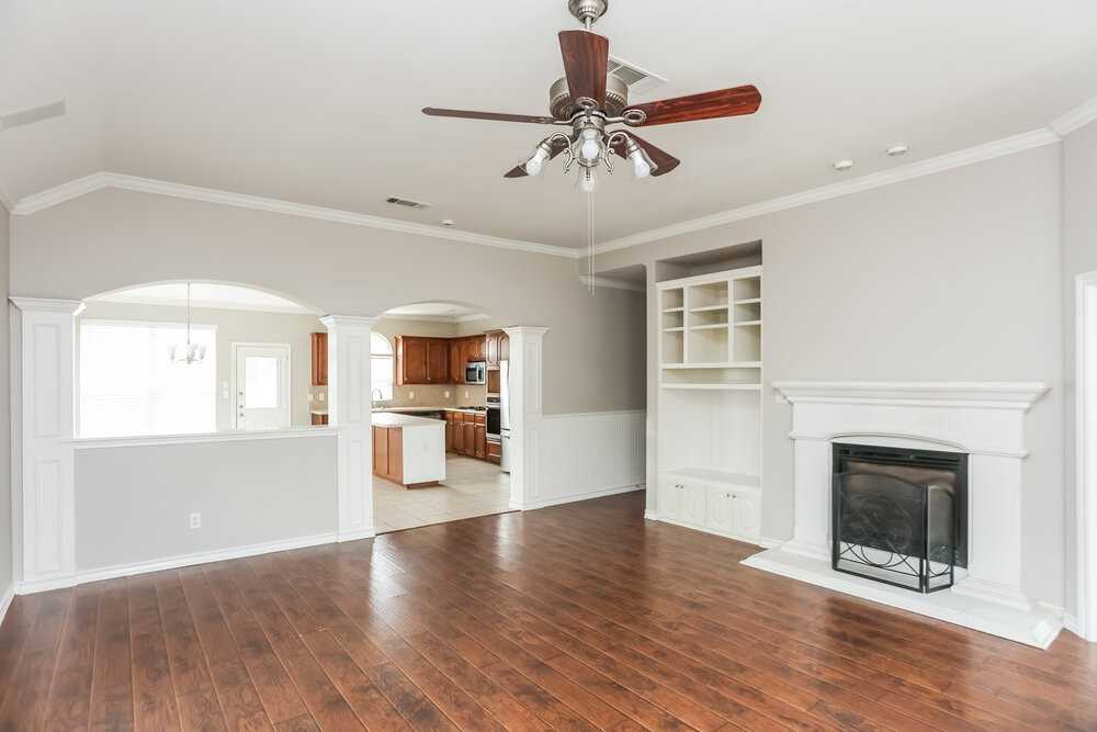 4520 Chesapeake Bay Dr - Photo 5 of 16